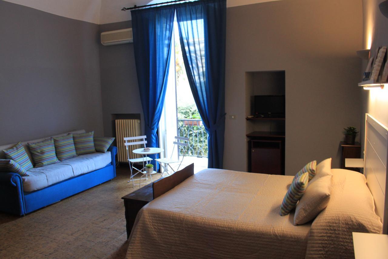 Domus Angela B&B Трани Экстерьер фото