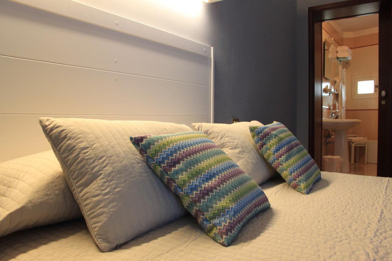 Domus Angela B&B Трани Экстерьер фото
